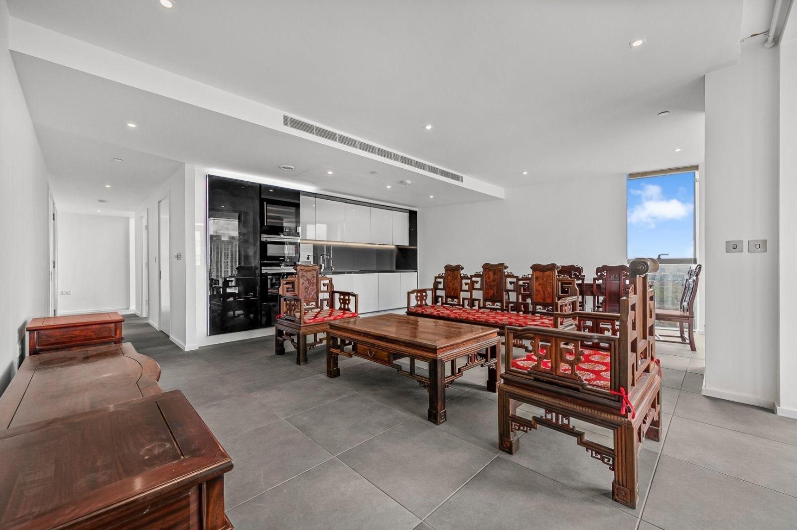 Flat Dollar Bay Place in Greater London