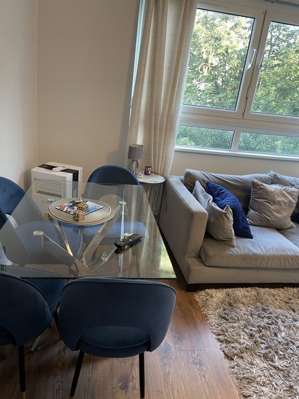 Room Queensdale Crescent in Greater London