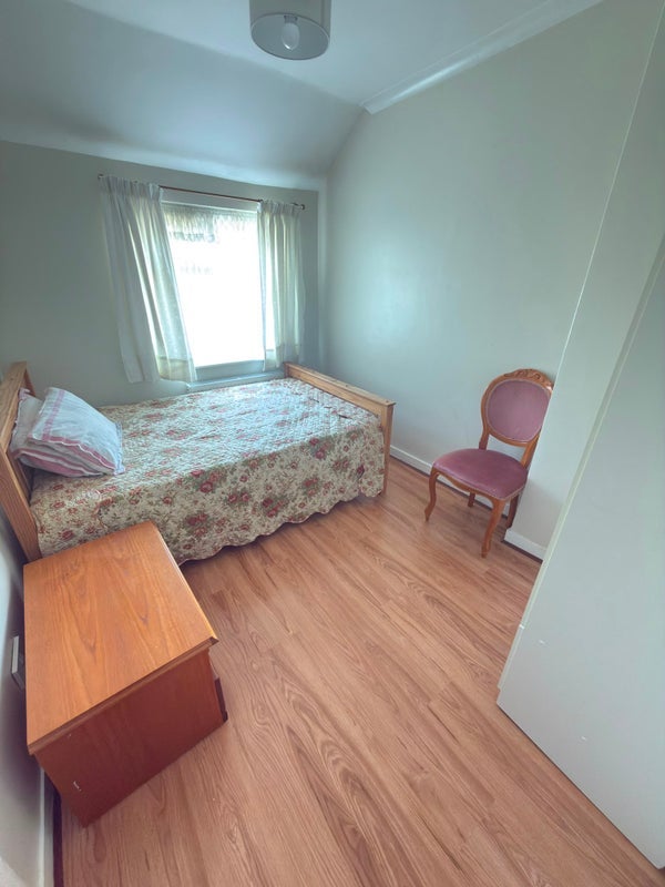 Room Morland Road in Greater London