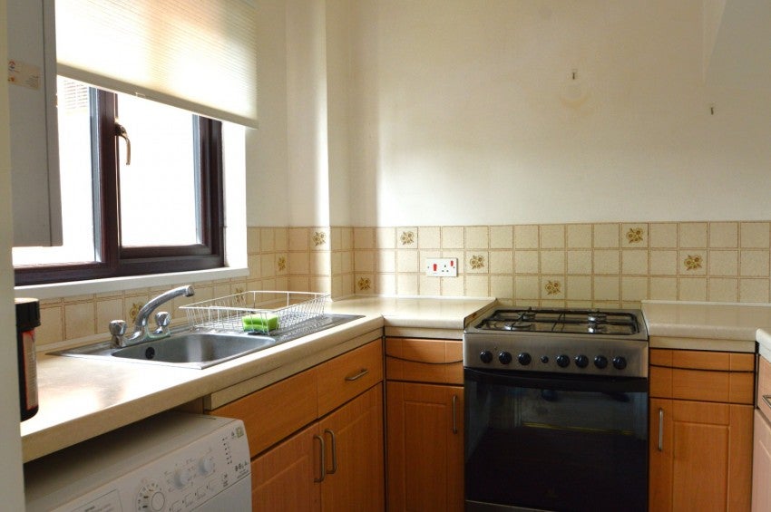 Flat Osborne Street in Slough