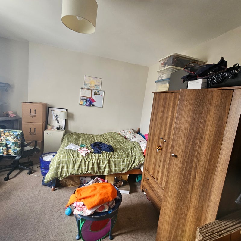 Flat Raploch Avenue in Glasgow