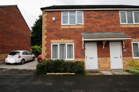 House Hillside Avenue in Huyton