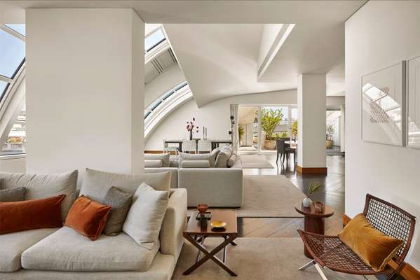 Flat North Audley Street in City of Westminster