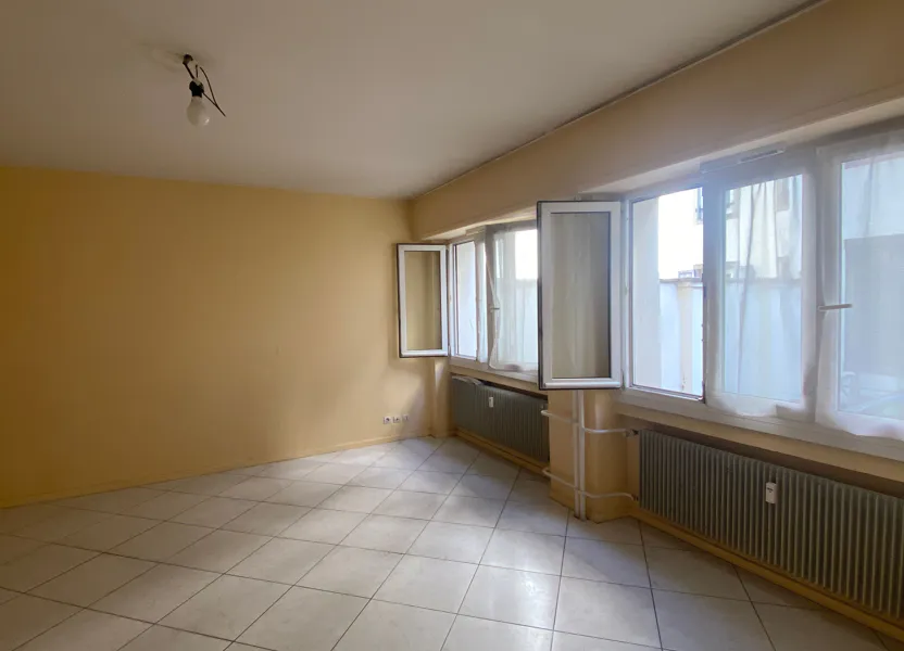Flat Rue de Sarreguemines in Strasbourg