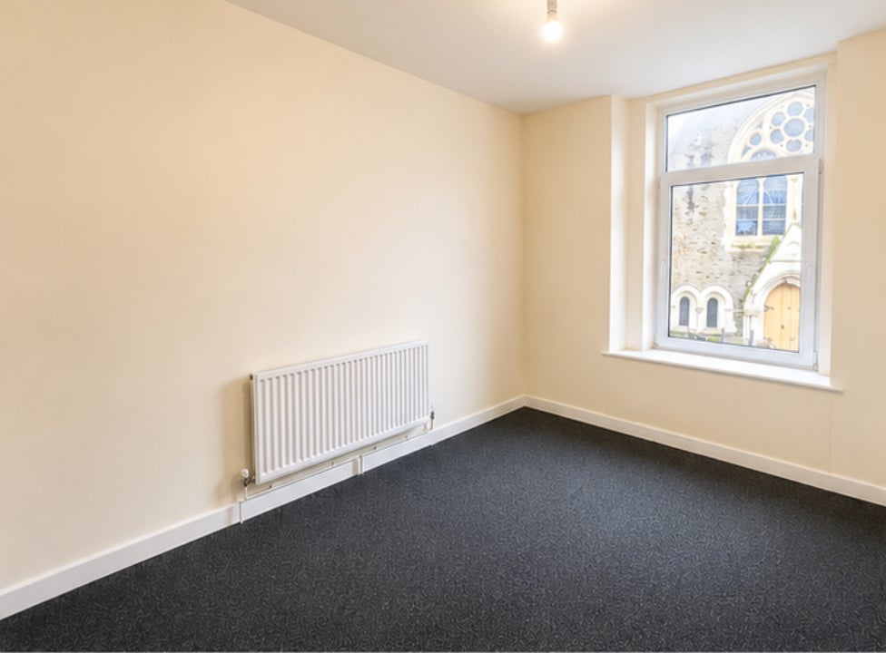 Flat Cowell Street in Llanelli