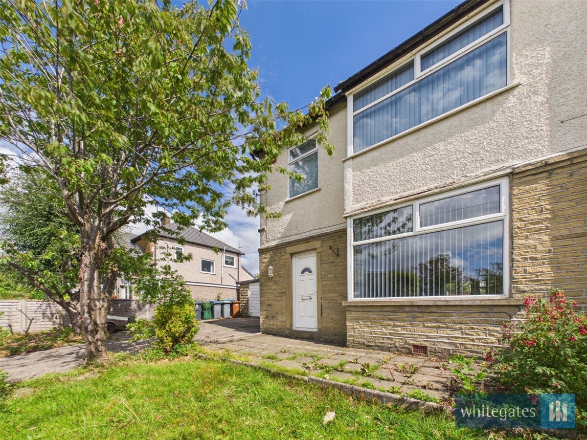 House Plumpton End in Bradford