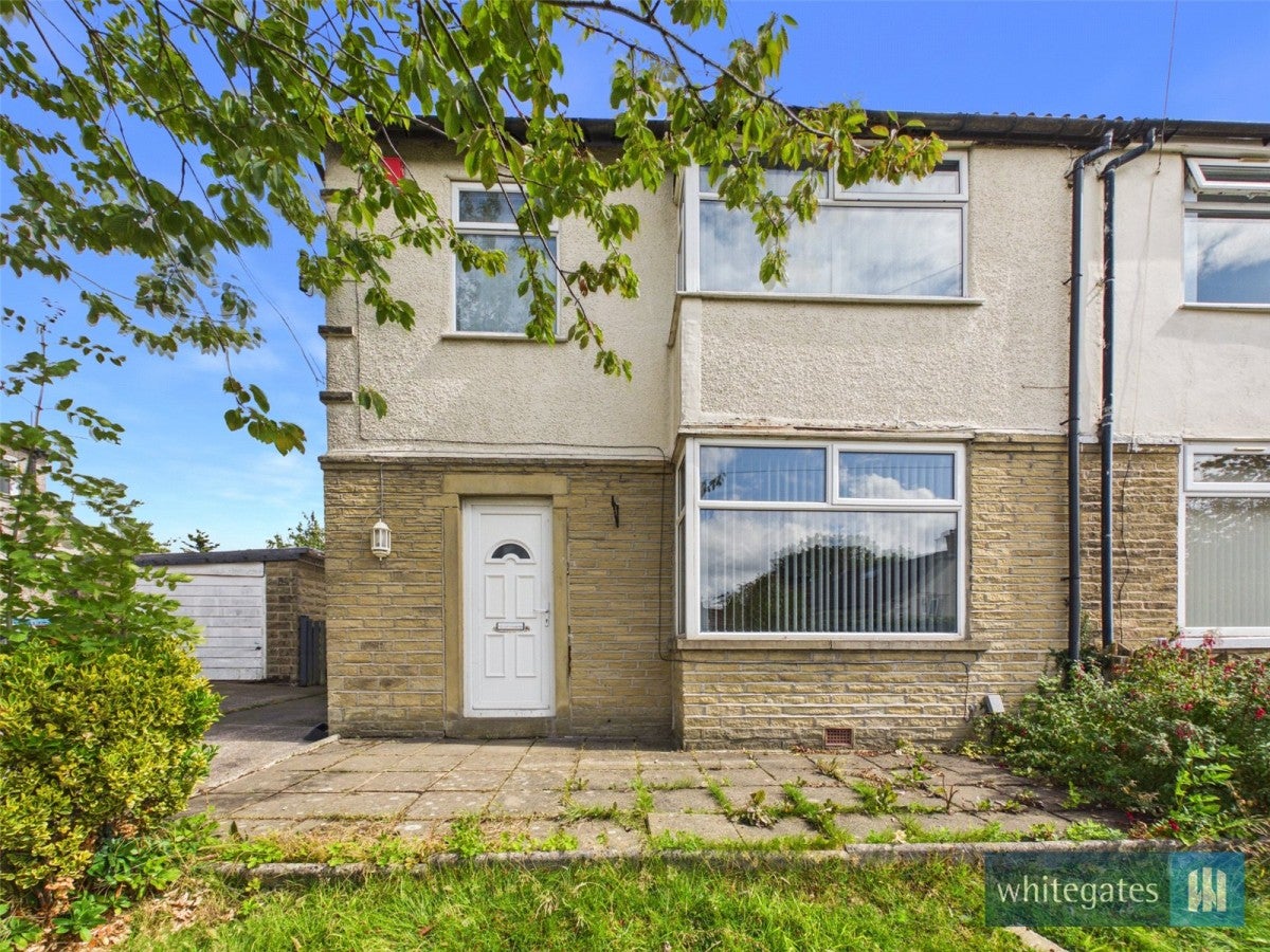 House Plumpton End in Bradford