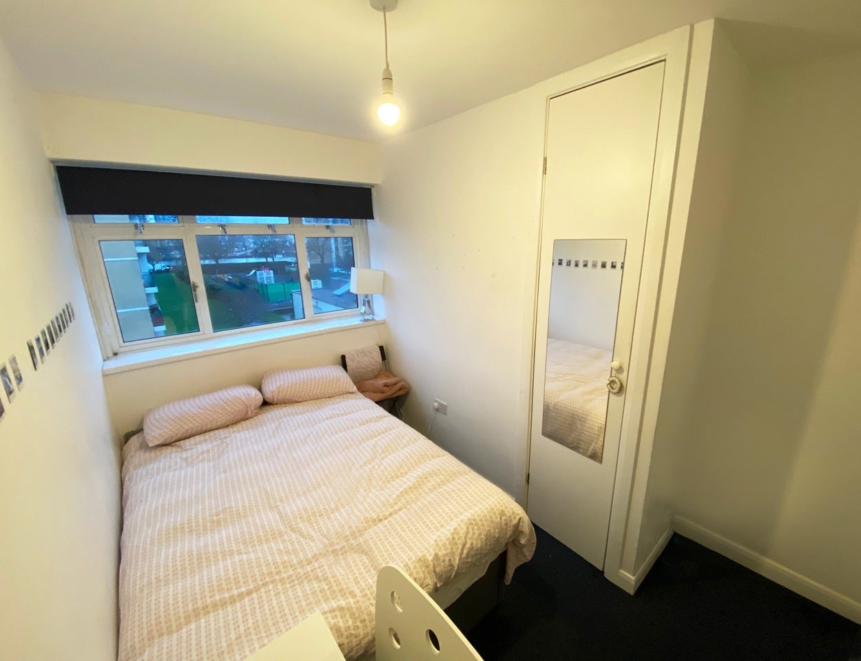 Room Churchill Gardens Road in City of Westminster