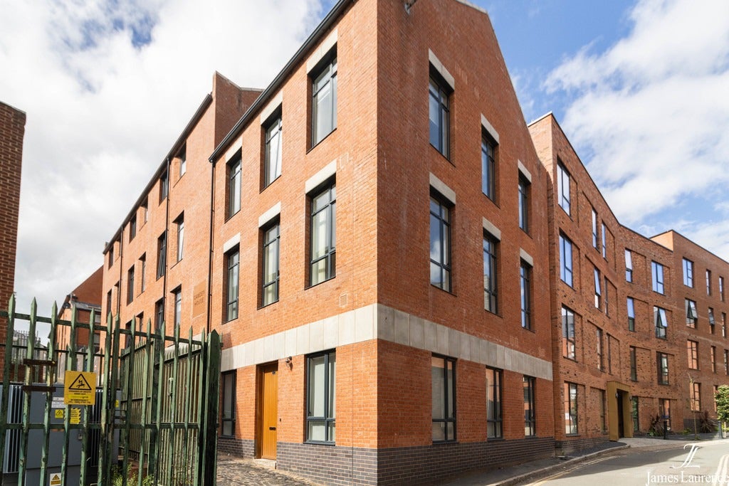 Flat Camden Grove in Birmingham