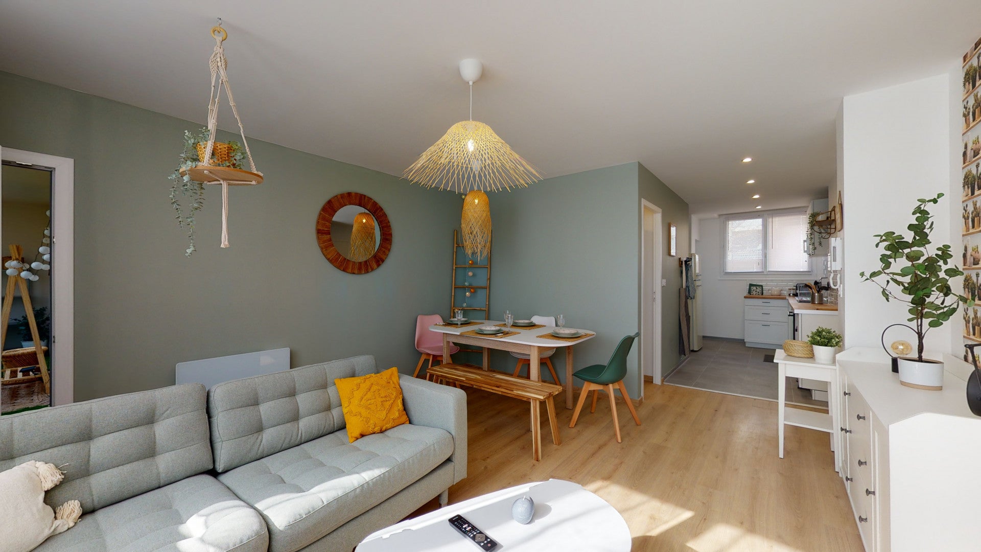 Room Rue Louis Antoine de Bougainville in Toulouse