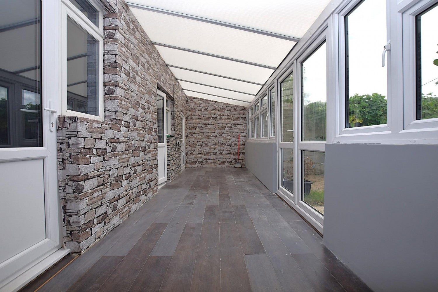 House Ainsley Avenue in Greater London