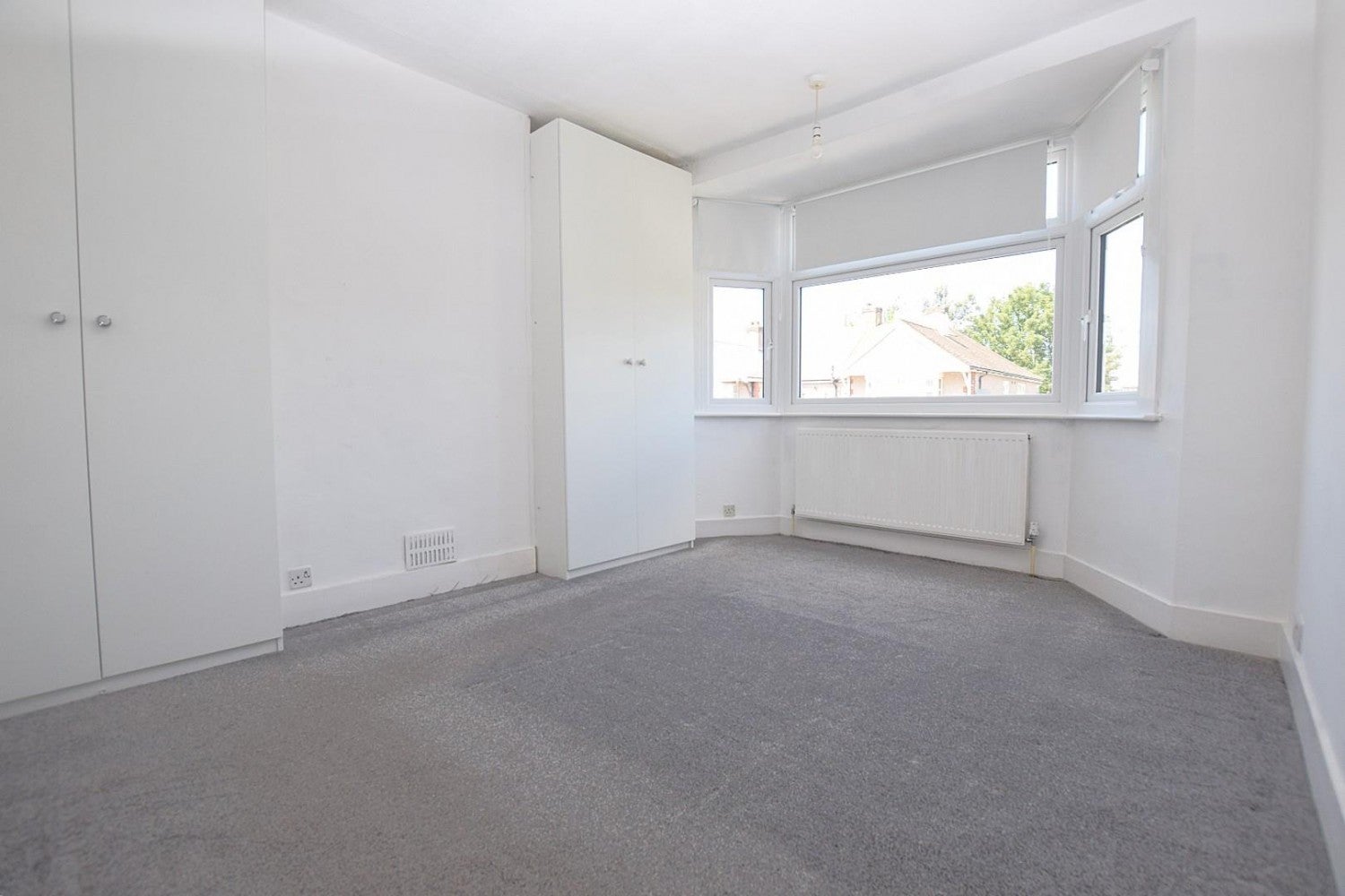 House Ainsley Avenue in Greater London
