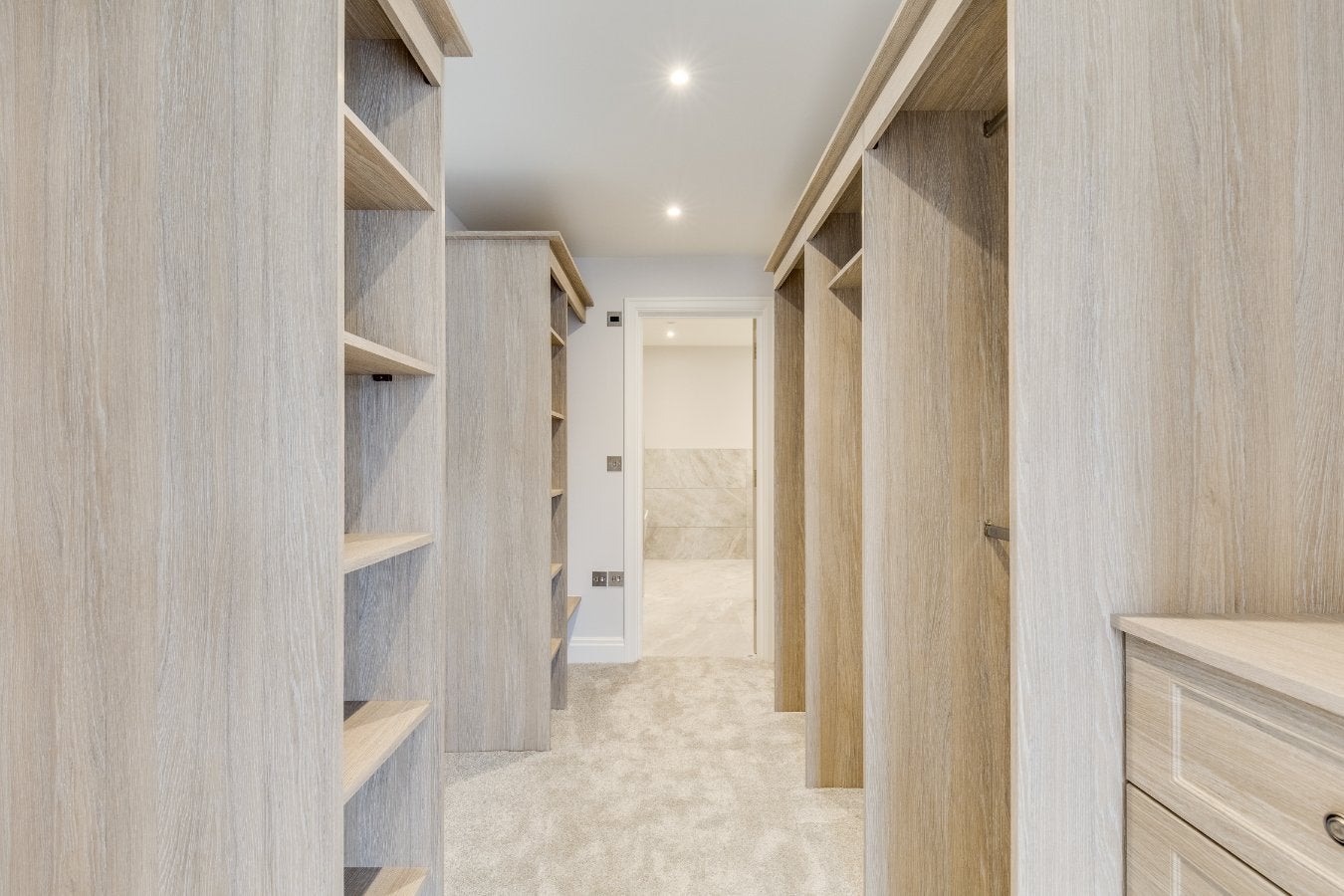 Flat Aldwickbury Crescent in Harpenden