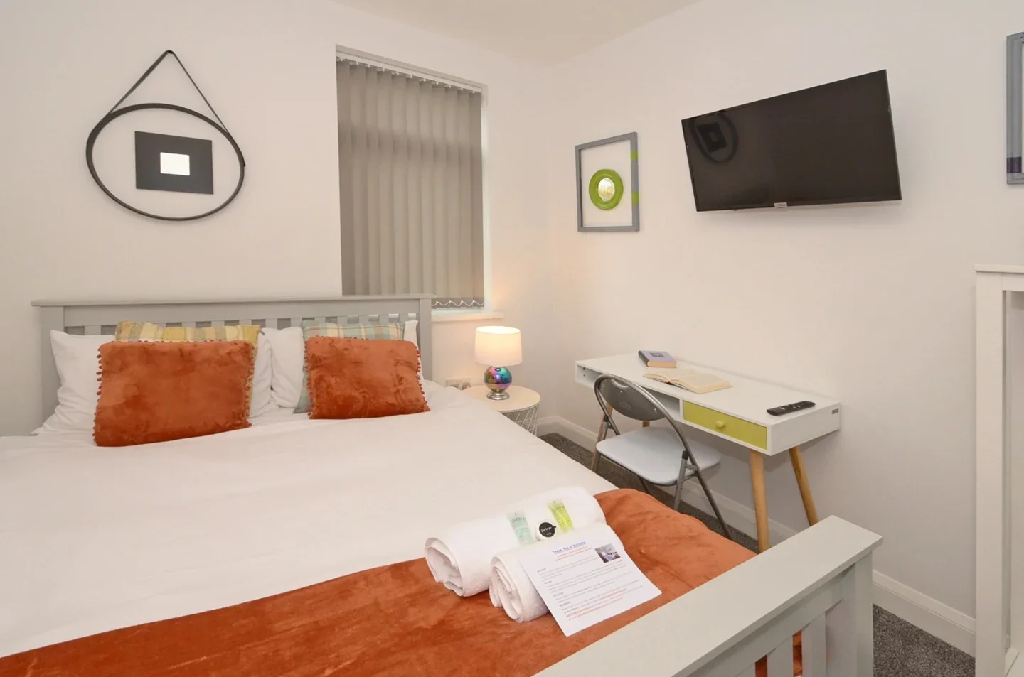 Room West Street in Crewe