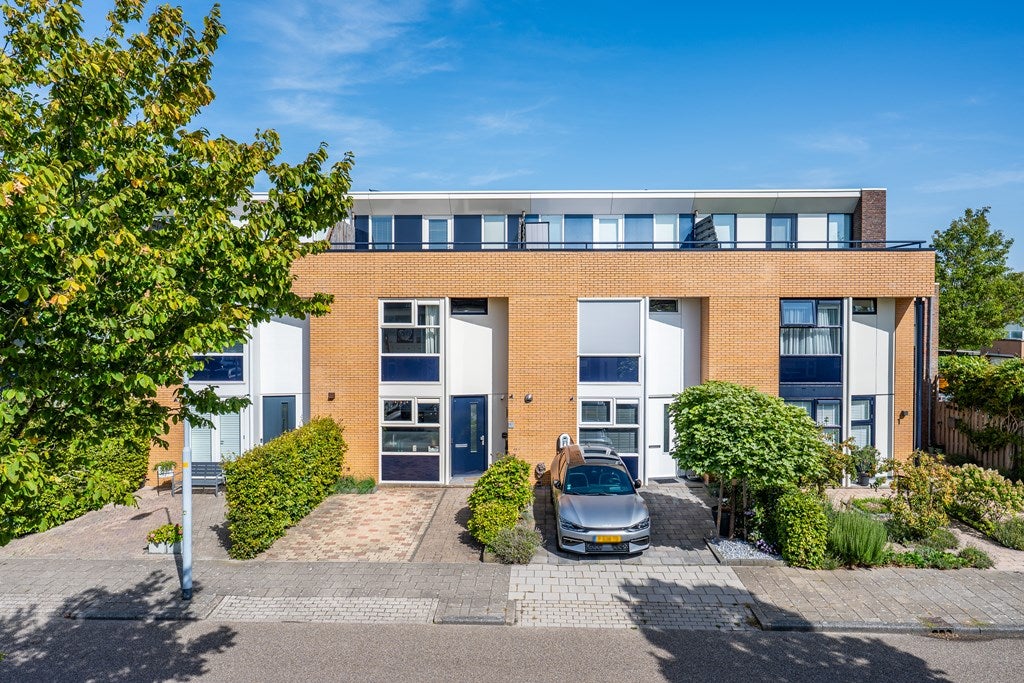 Tussenwoning te koop: Bremstraat 5, Lisserbroek