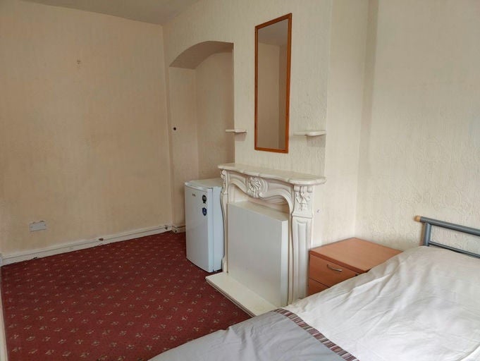 Room Milfoil Street in Greater London