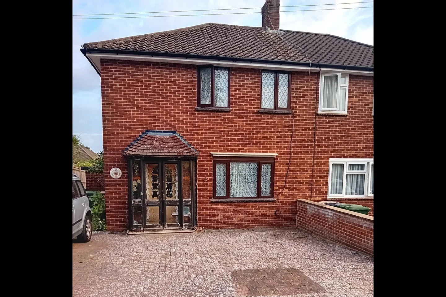 Room Langmead Drive in Hertsmere