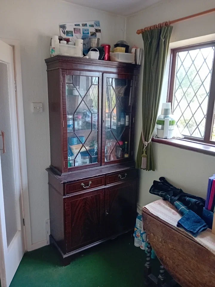 Room Langmead Drive in Hertsmere