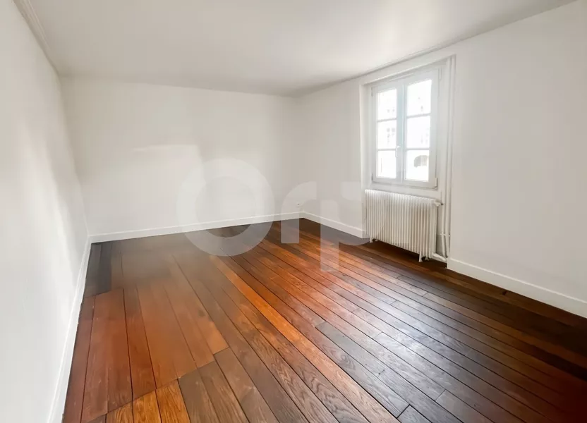 Appartement Rue Saint-Péravi à Senlis