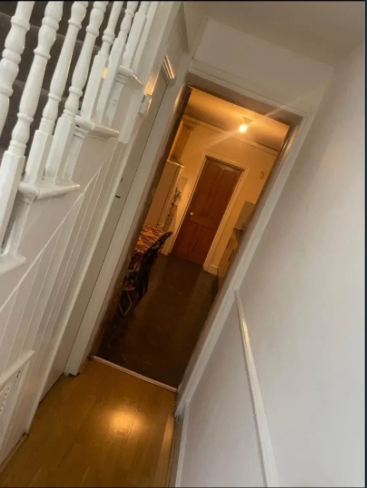Room Harrow Road in Greater London