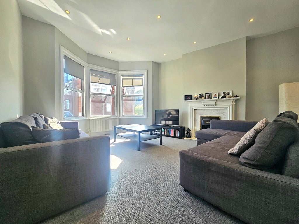 House Brandlehow Road in Greater London