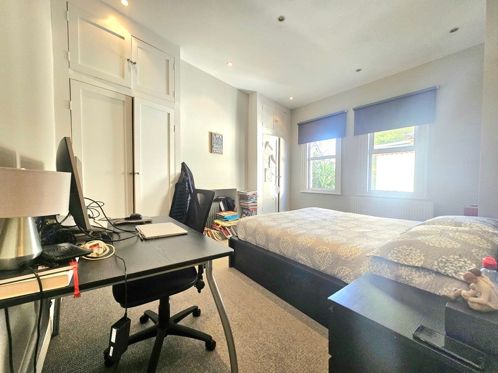 House Brandlehow Road in Greater London