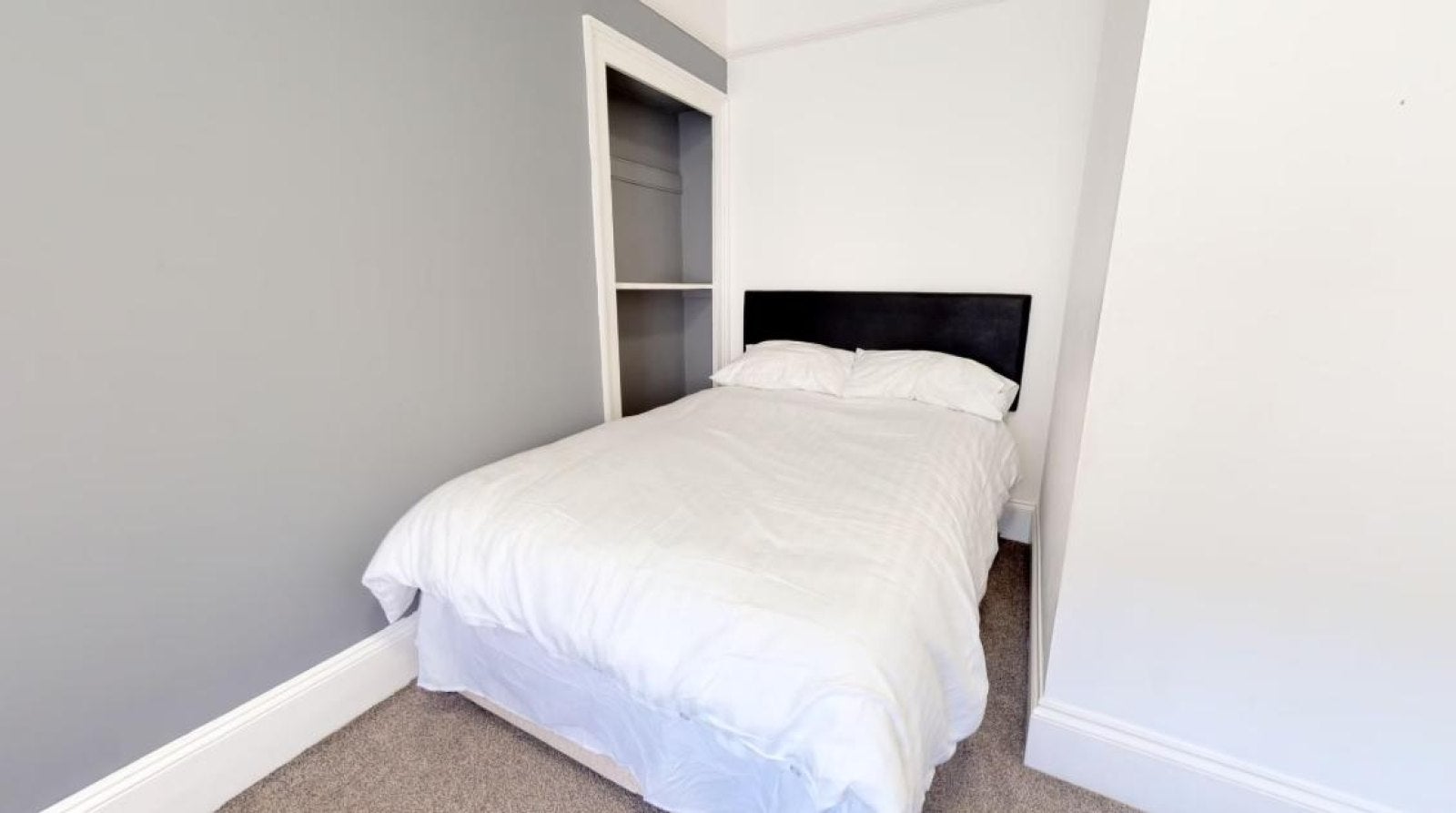 Room Headland Park in Plymouth