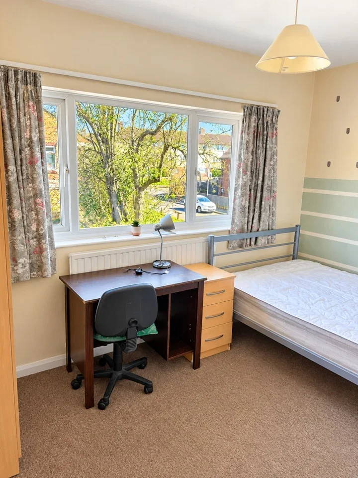 Room The Coppice in Greater London