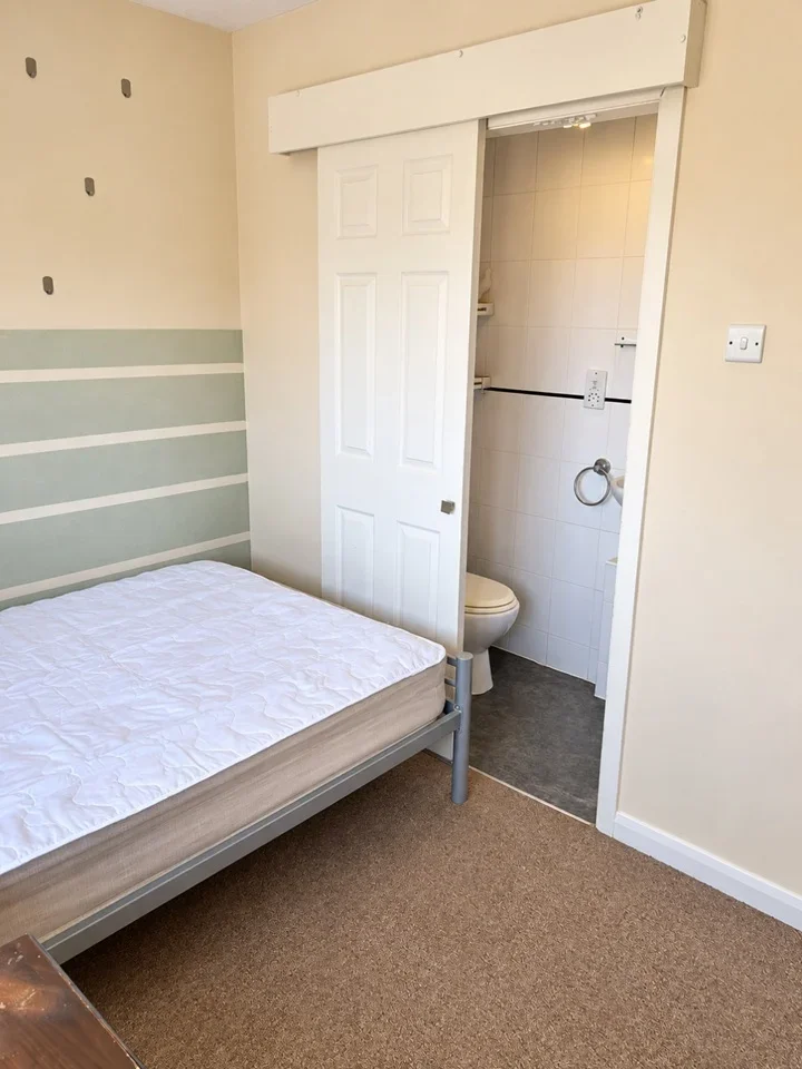 Room The Coppice in Greater London