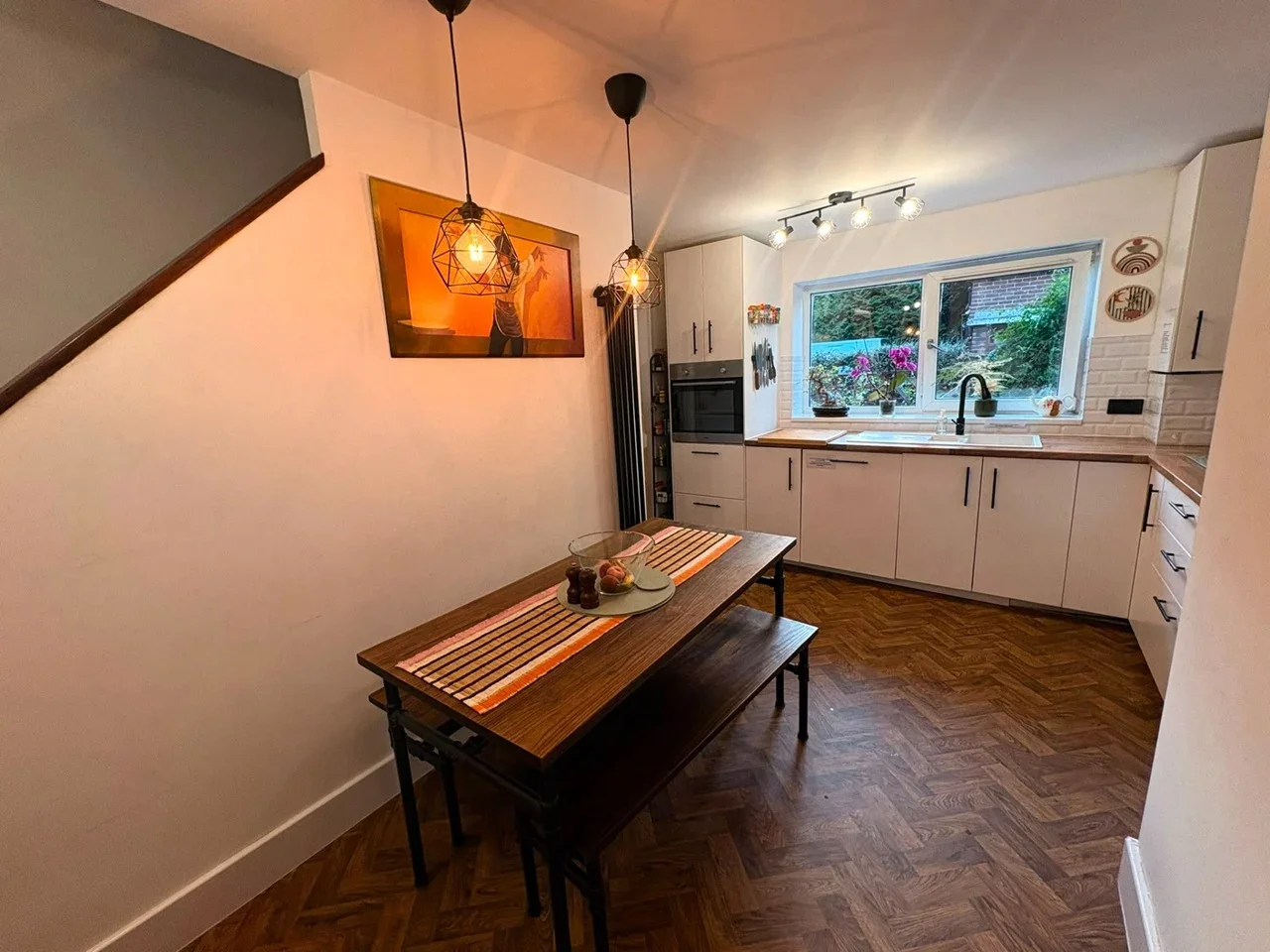 Room Radland Road in Greater London