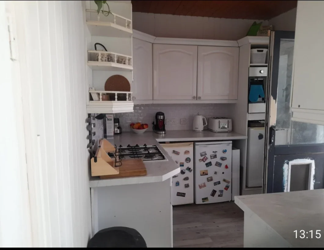 Room Downham Way in Greater London