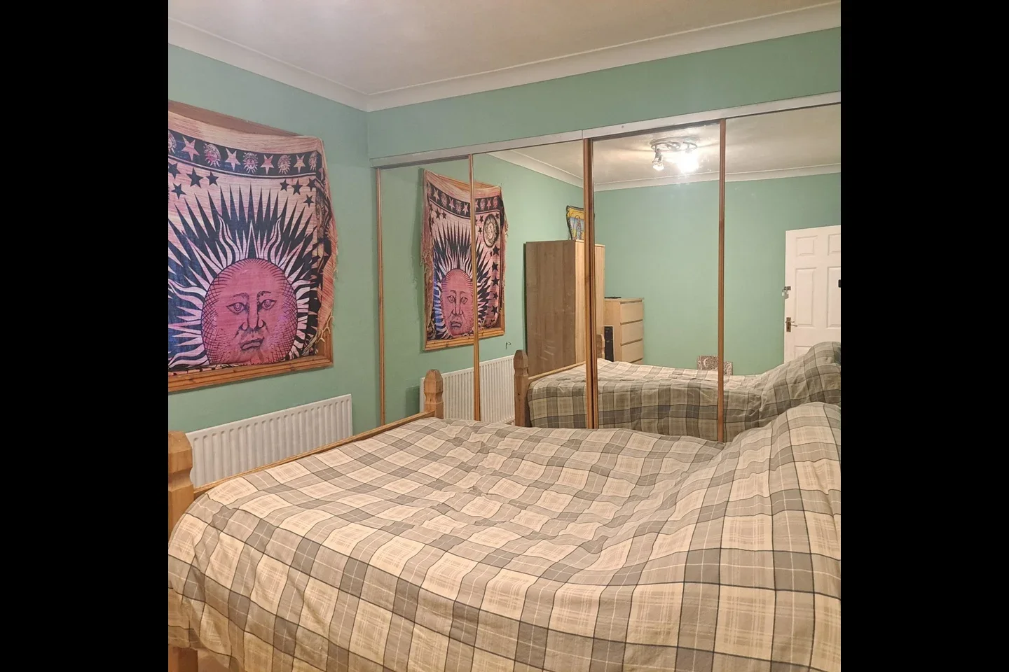 Room Downham Way in Greater London
