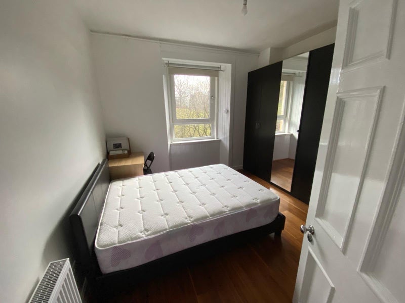 Room Ferry Road in Glasgow