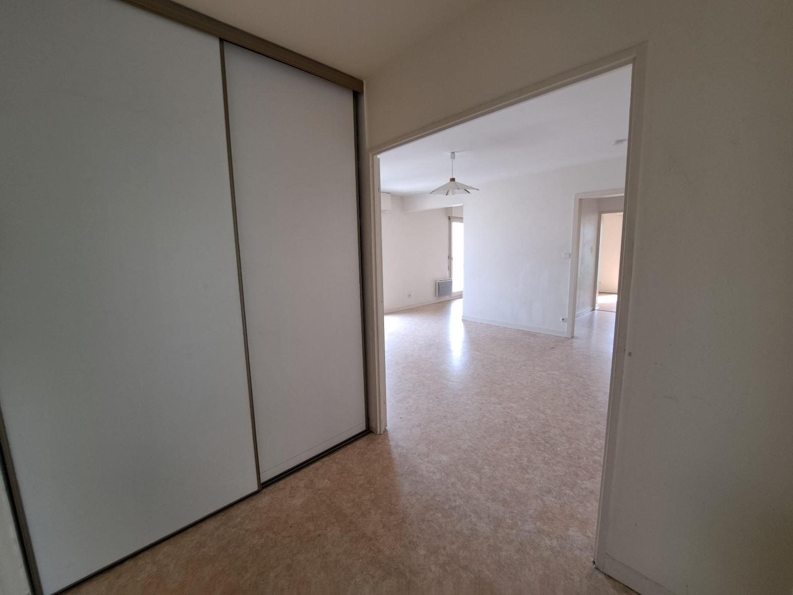 Appartement Place Monprofit à Angers