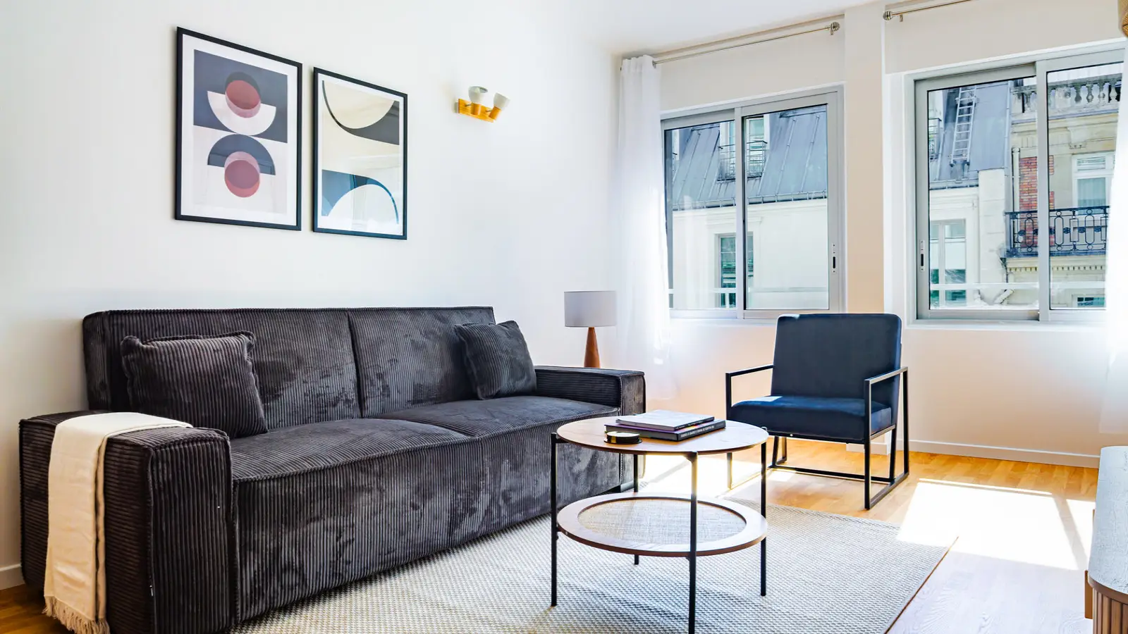 Appartement Rue de Ponthieu à Paris