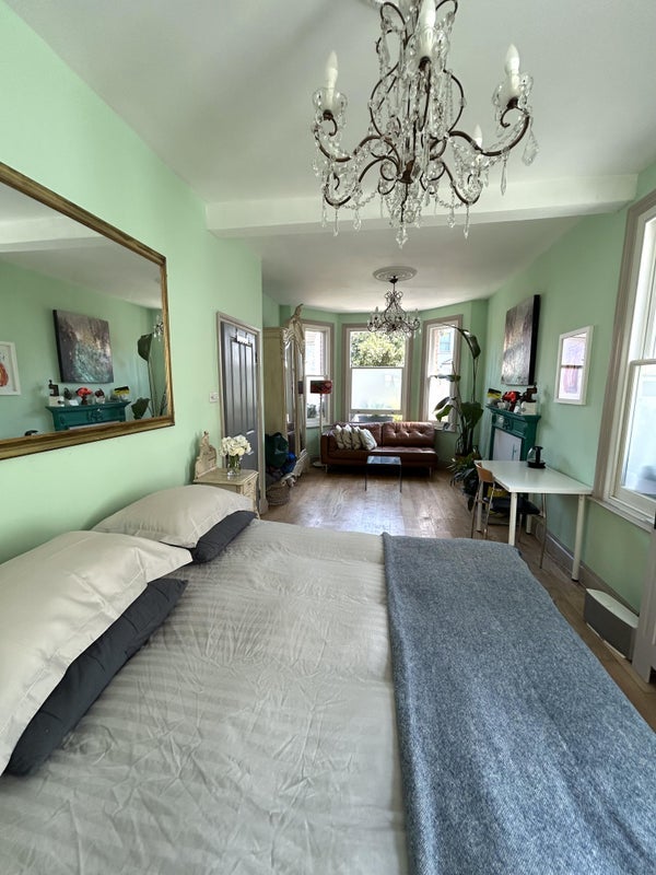 Room Castlebar Park in Greater London