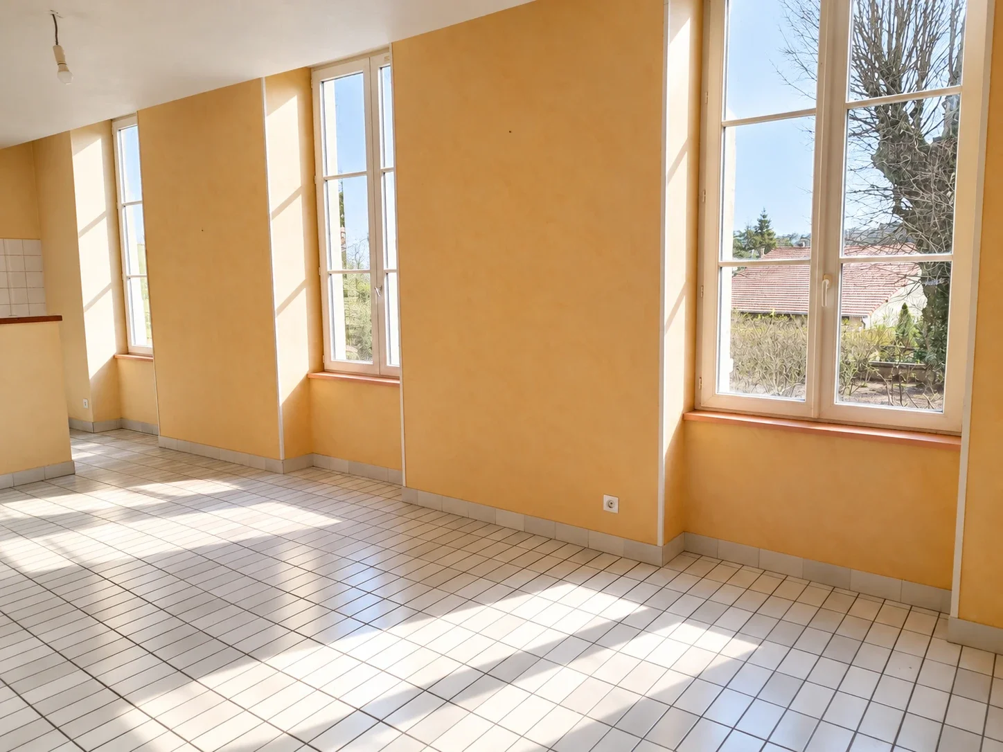 Flat Route de la Gonne in Mars