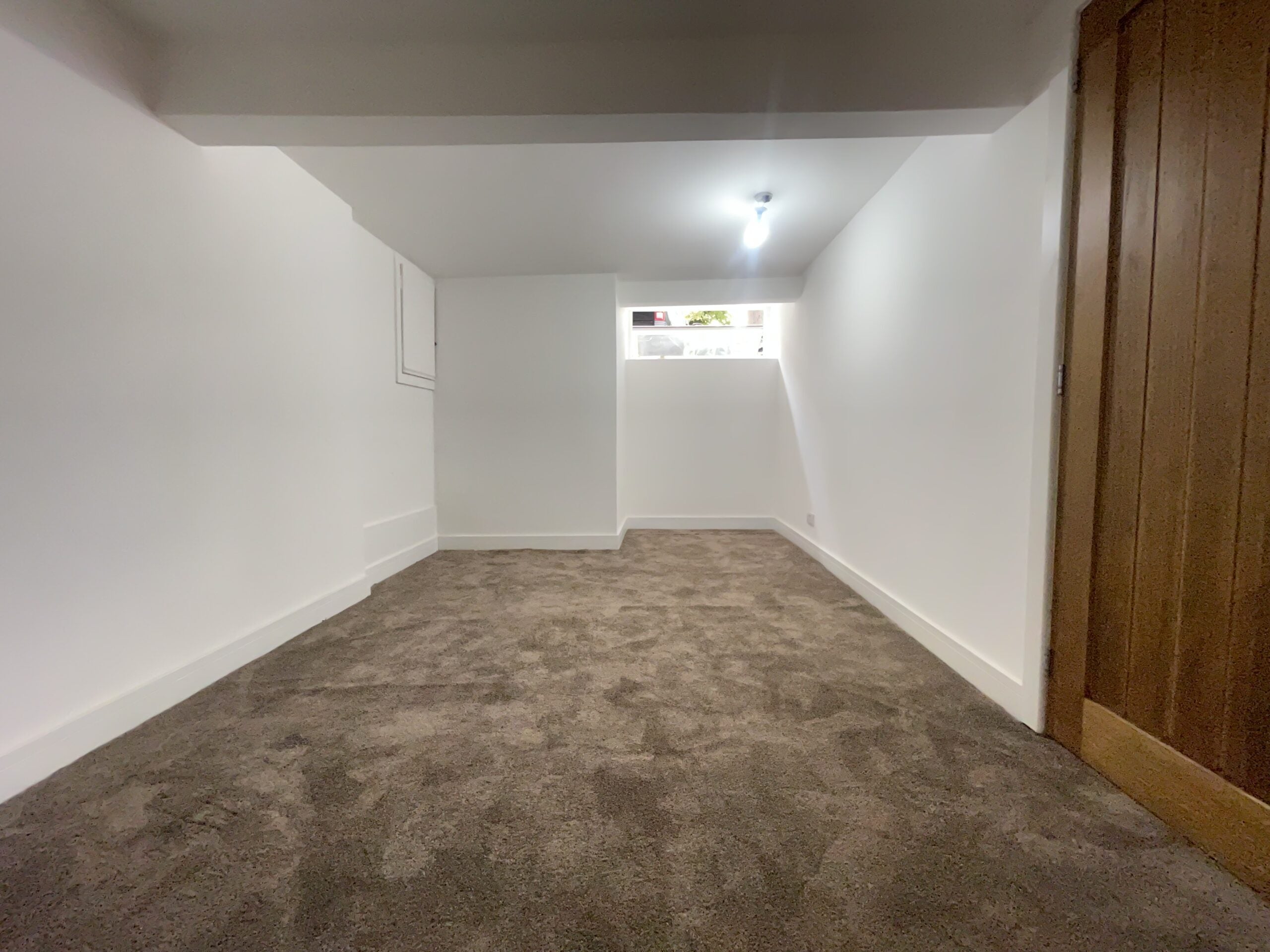 Flat Harehills Avenue in Leeds