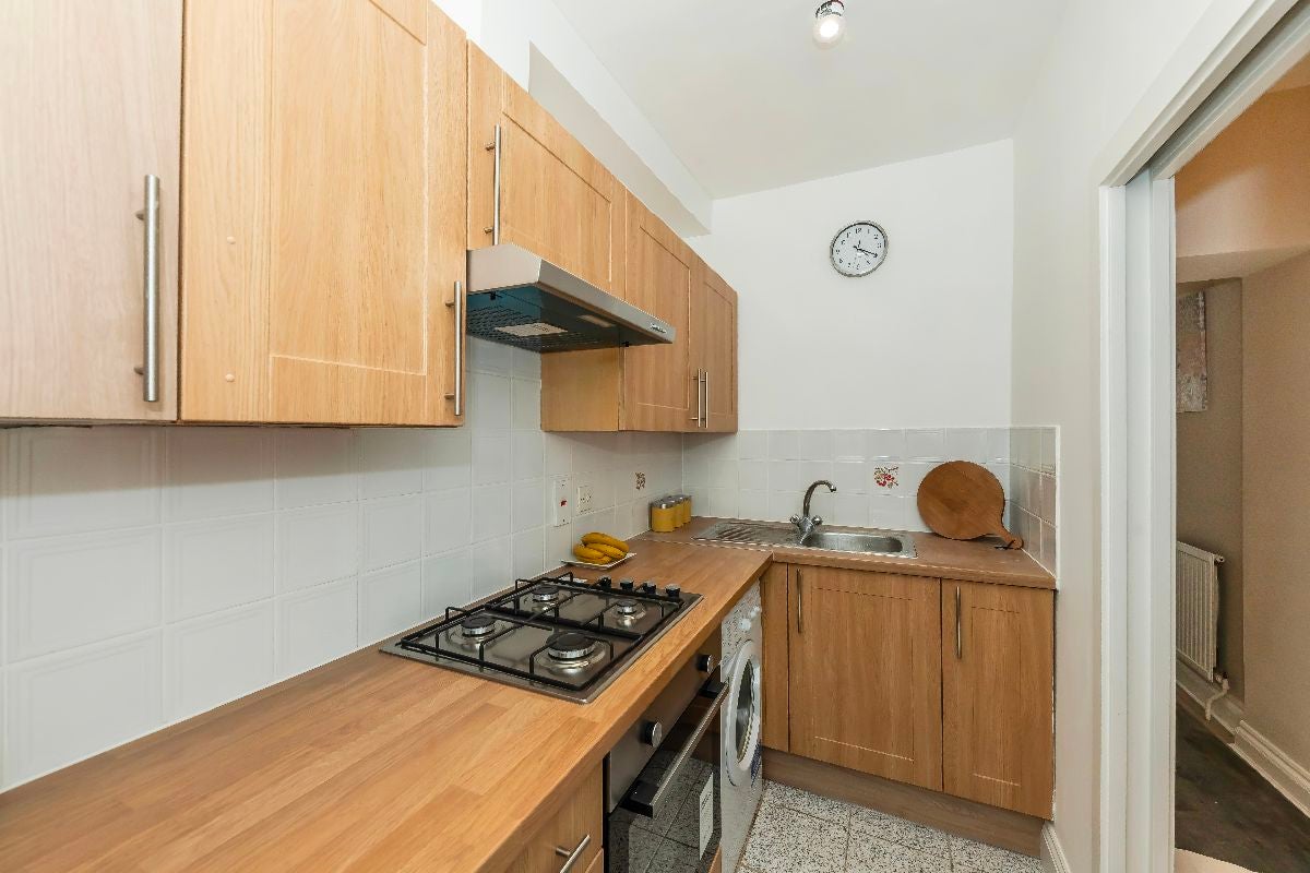 Flat Delaford Street in Greater London