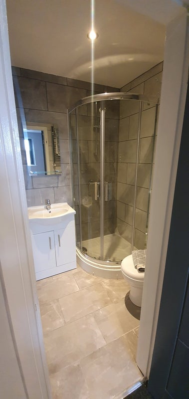 Room Pershore Road in Birmingham