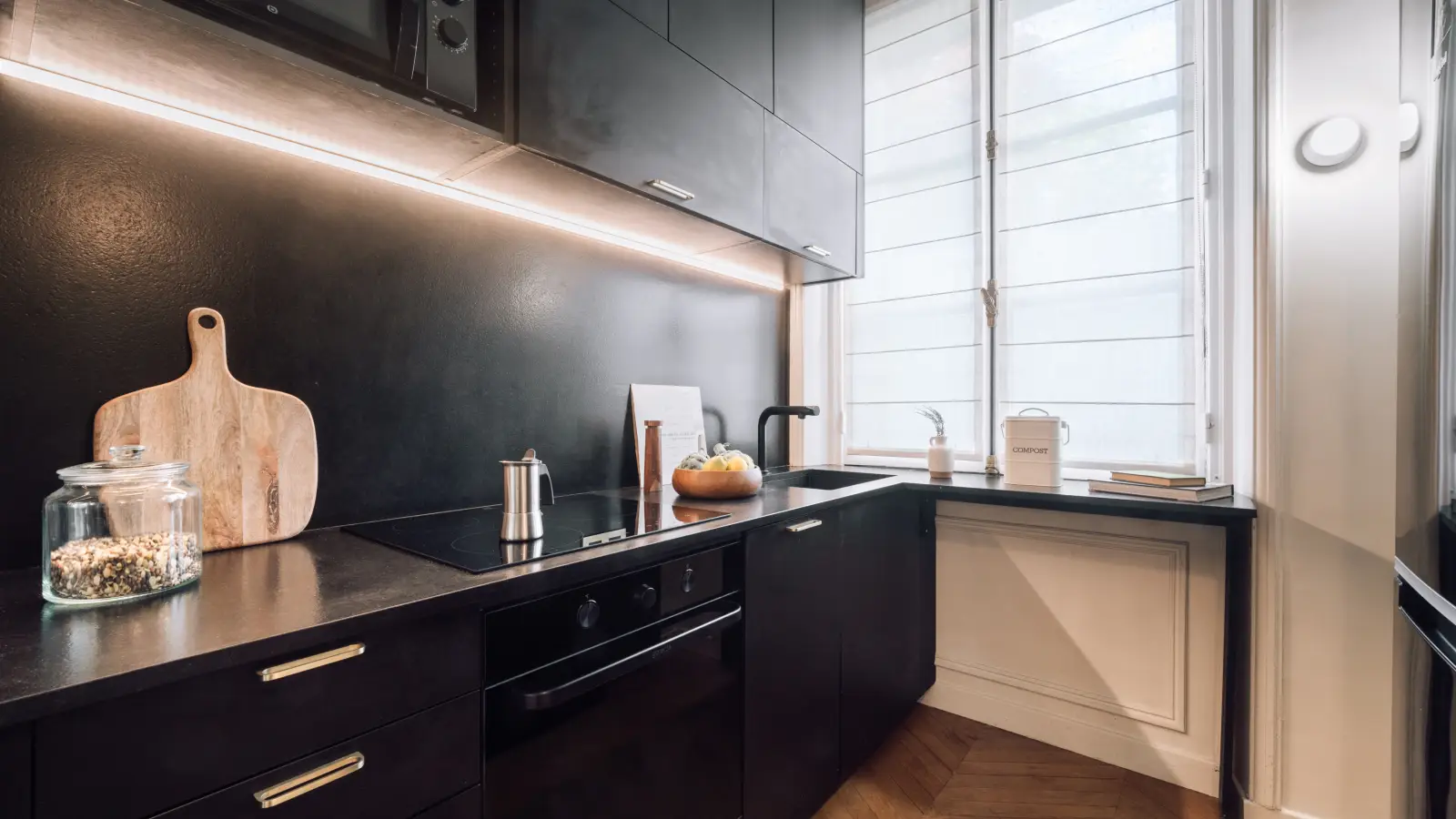 Flat Rue de Lota in Paris