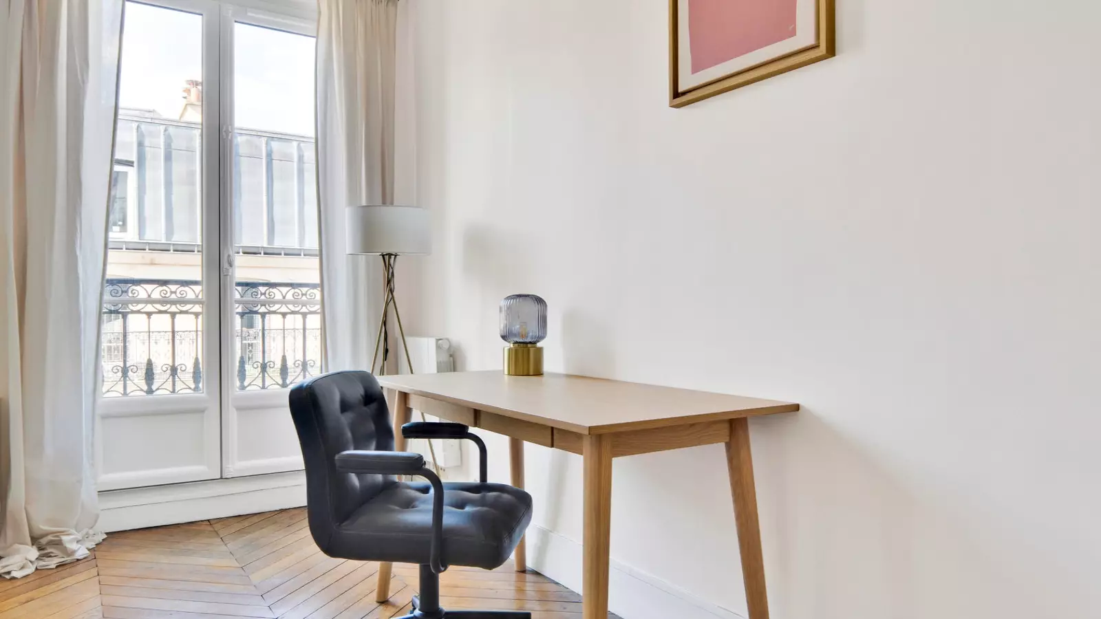 Flat Boulevard de Clichy in Paris