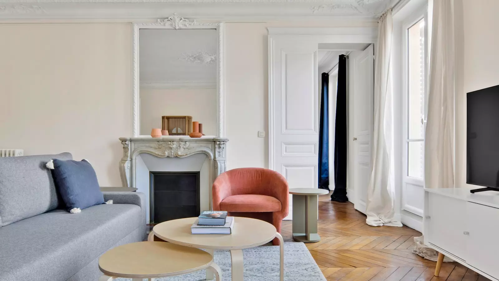 Flat Boulevard de Clichy in Paris