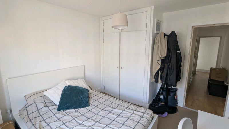 Room Lavender Hill in Greater London