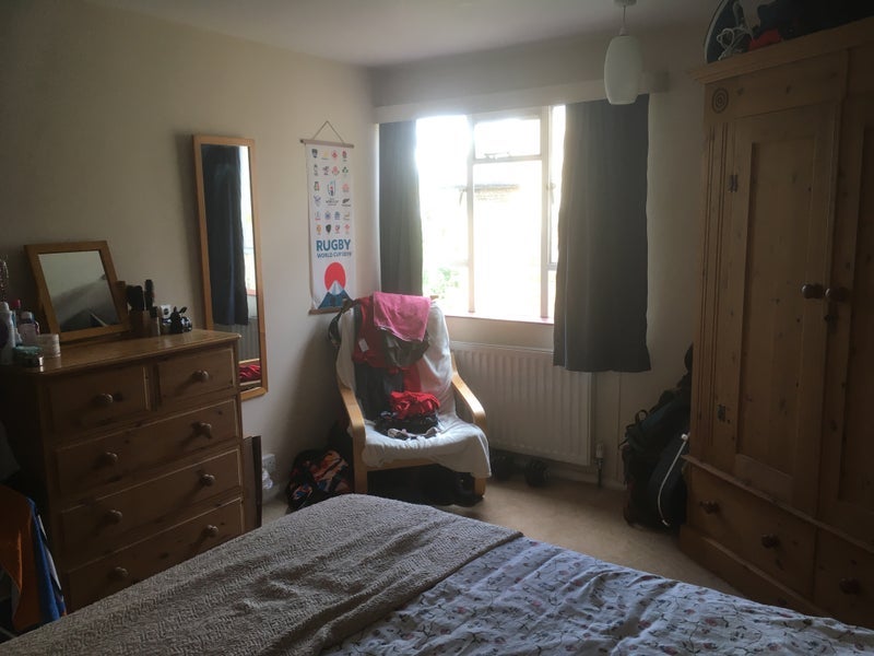 Room Aberdeen Park in Greater London