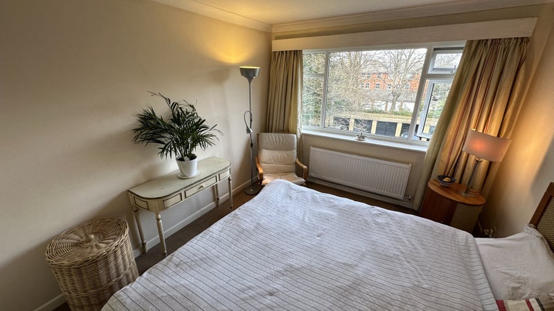 Room Marlborough Road in Bournemouth