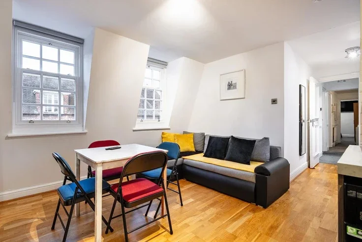 Flat Regency Street in City of Westminster