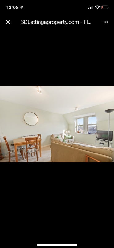 Room Garratt Lane in Greater London
