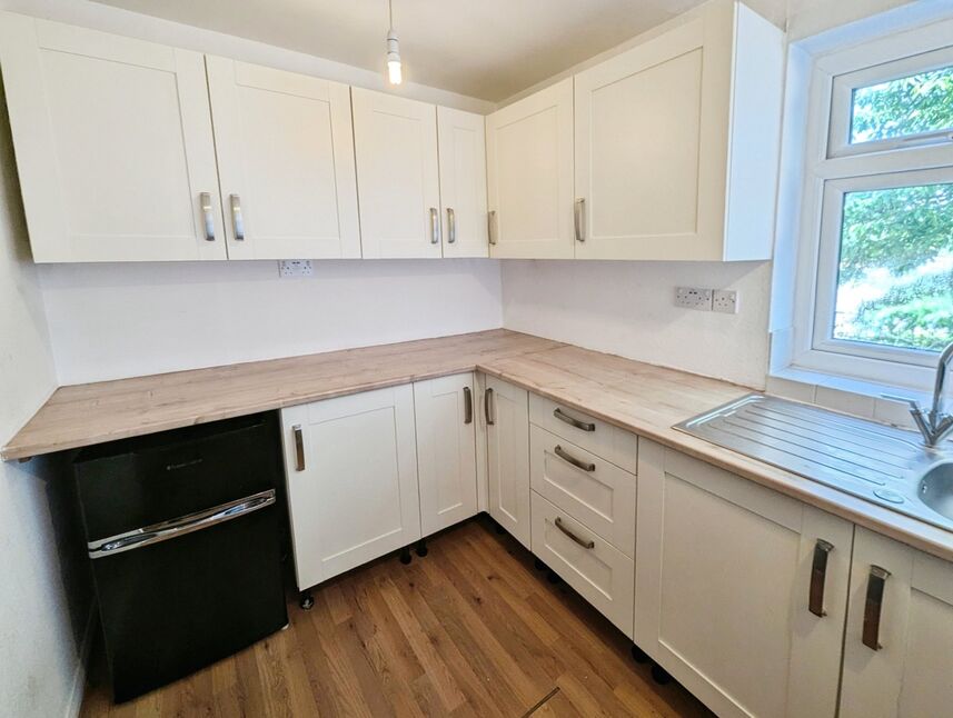 Flat Rushford Avenue in Manchester