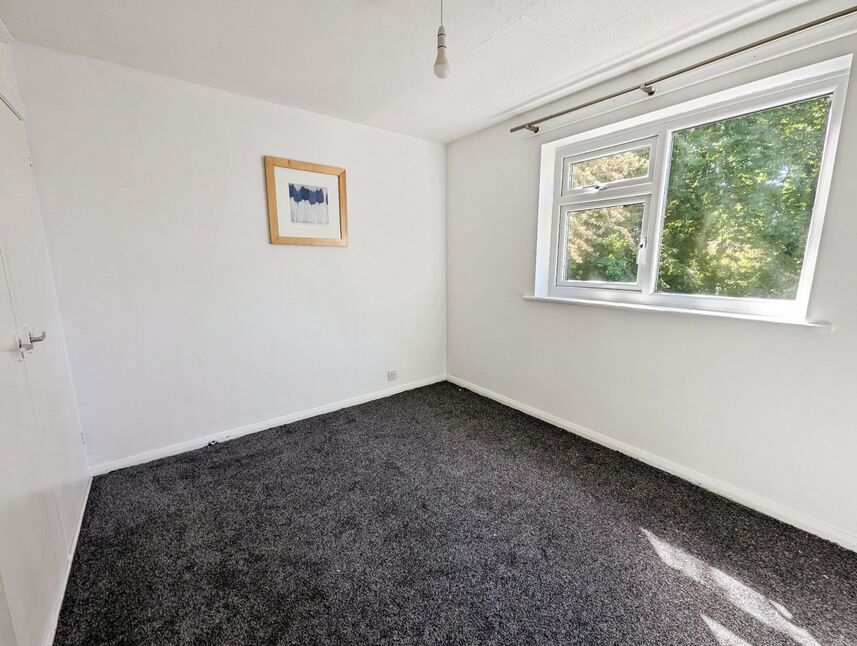 Flat Rushford Avenue in Manchester